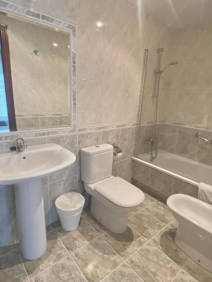 Pension Residencia Fornos Santiago de Compostela Bagian luar foto